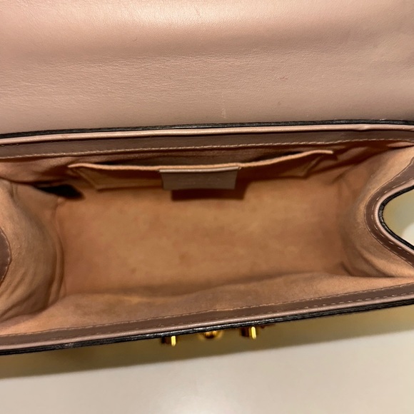 🔥🔥🔥Authentic Gucci Studded Pearl Padlock Small GG Shoulder Bag - Picture 12 of 15